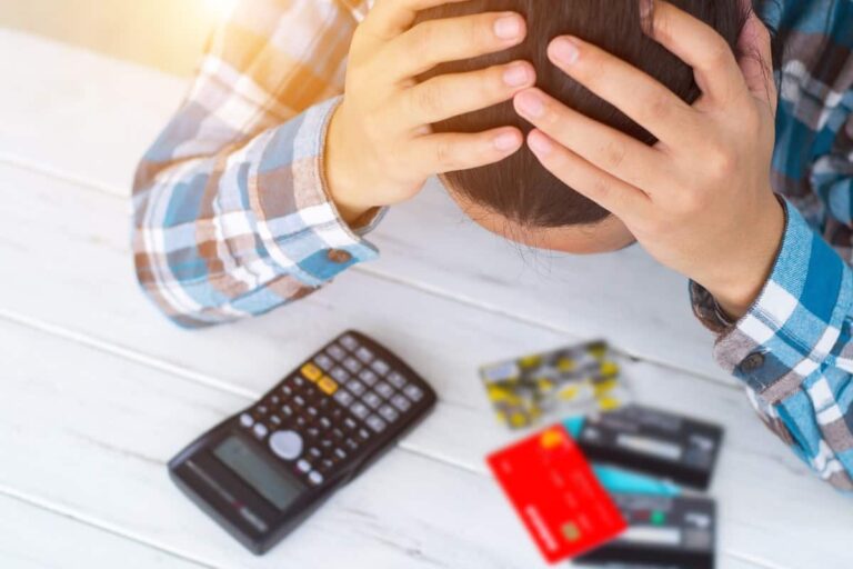 How to Avoid Credit Card Interest - creditcardtrainer.com